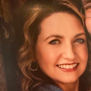 Meet your Posher, Lacey